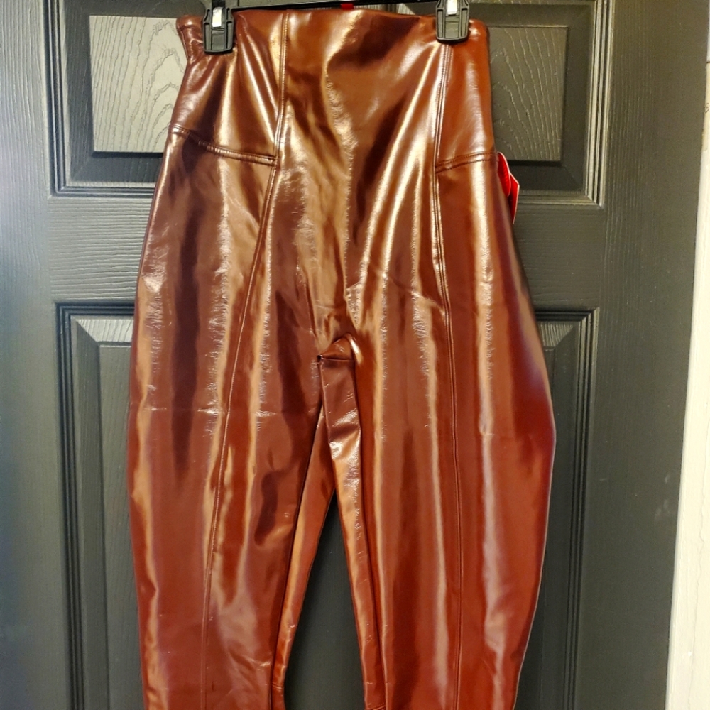 BRAND NEW SPANX LEGGINGS